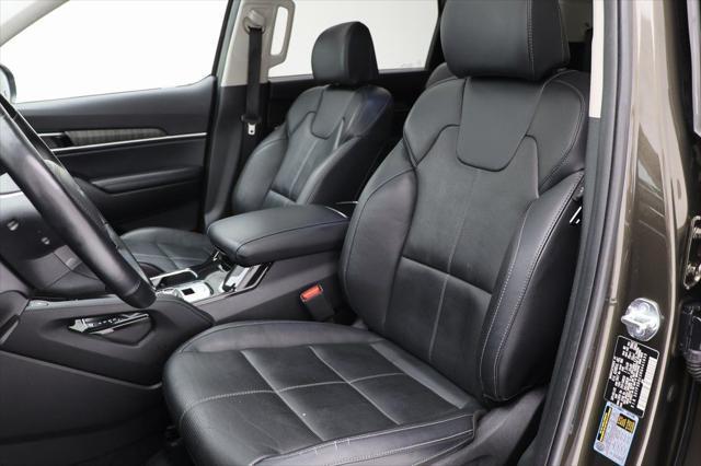 used 2024 Kia Telluride car, priced at $39,800