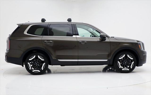 used 2024 Kia Telluride car, priced at $39,800