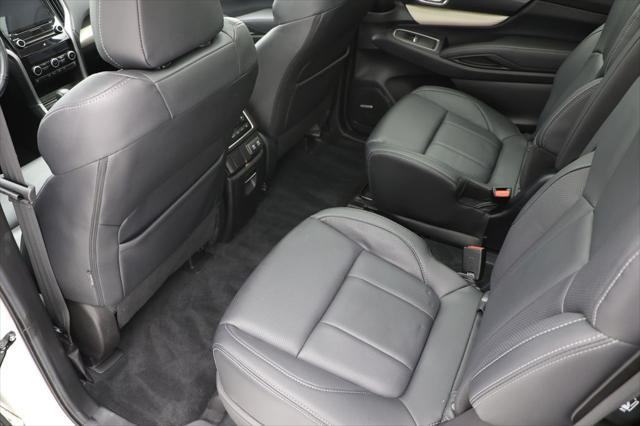 used 2022 Subaru Ascent car, priced at $31,900