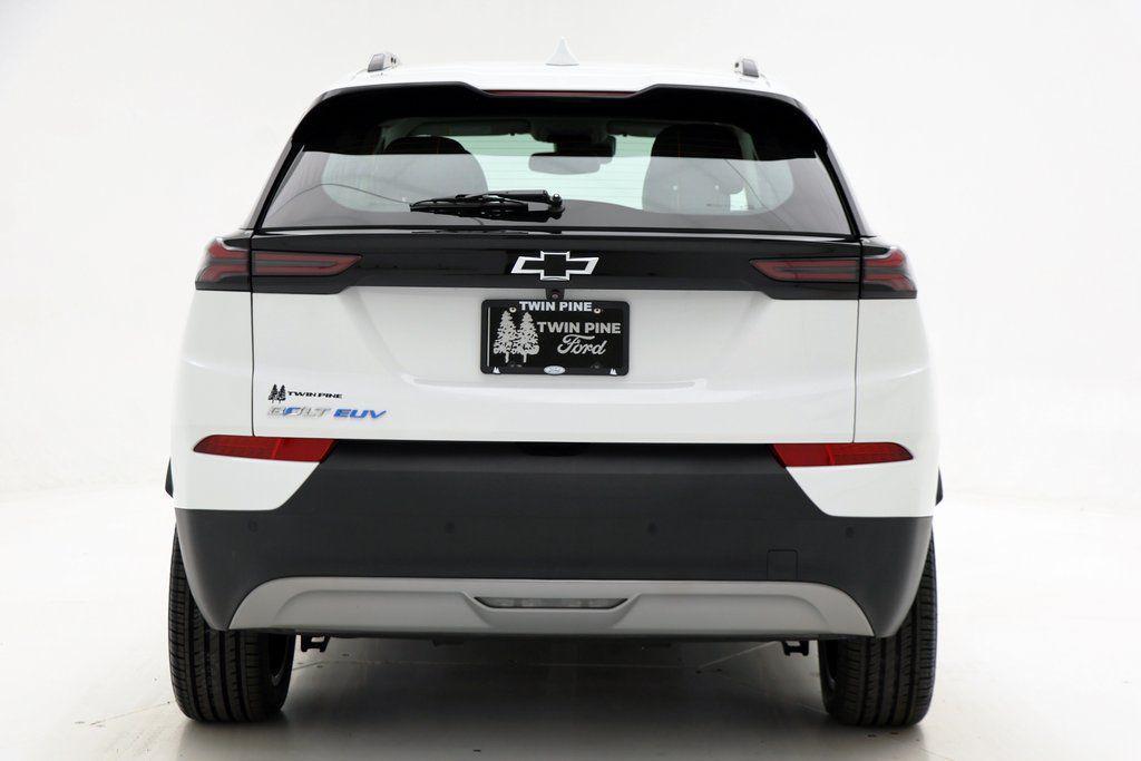 used 2022 Chevrolet Bolt EUV car, priced at $18,400