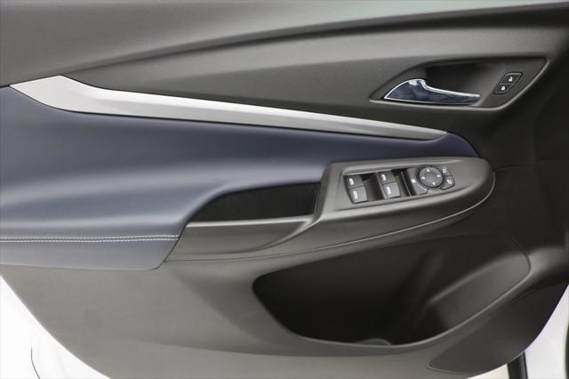 used 2022 Chevrolet Bolt EUV car, priced at $18,400