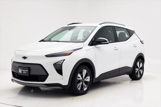 used 2022 Chevrolet Bolt EUV car, priced at $18,400