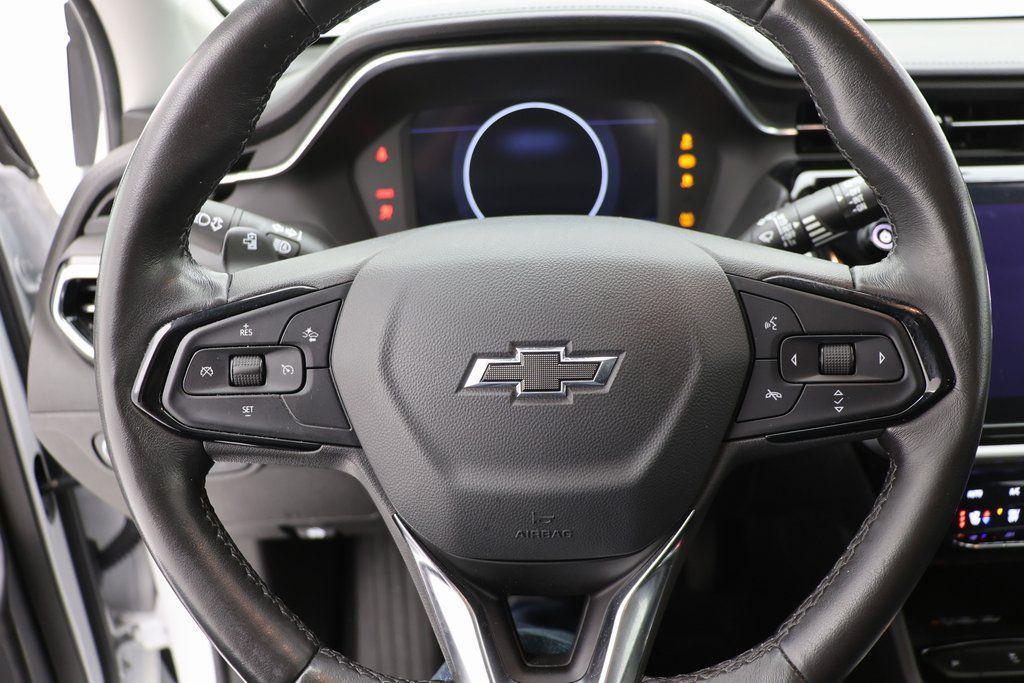 used 2022 Chevrolet Bolt EUV car, priced at $18,400