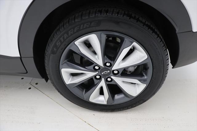used 2022 Chevrolet Bolt EUV car, priced at $18,400