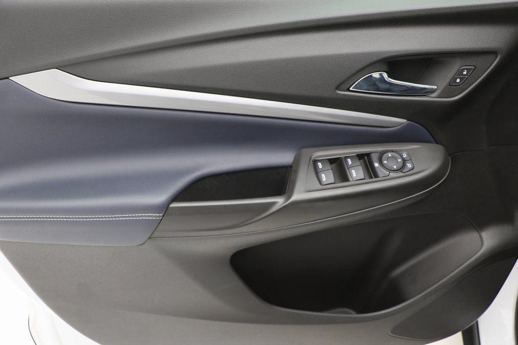 used 2022 Chevrolet Bolt EUV car, priced at $18,400