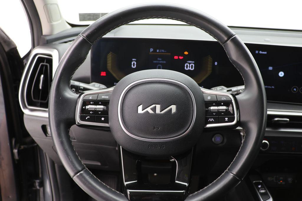 used 2024 Kia Sorento car, priced at $27,800
