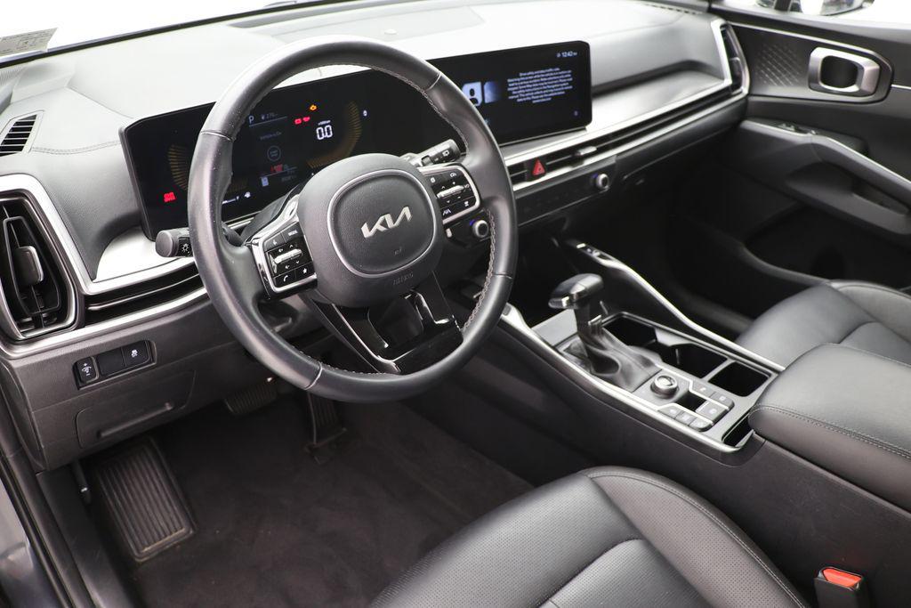 used 2024 Kia Sorento car, priced at $27,800