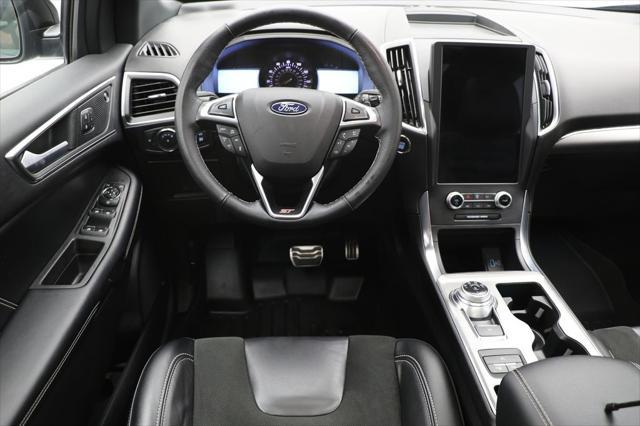 used 2022 Ford Edge car, priced at $31,800