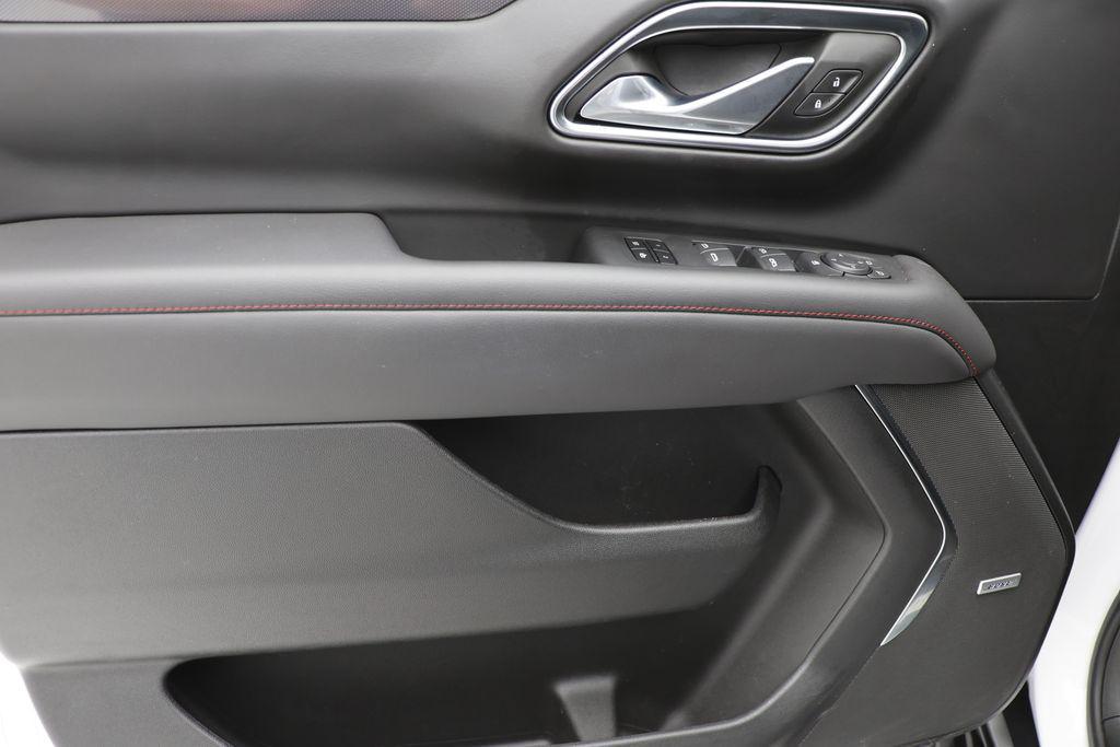 used 2024 Chevrolet Tahoe car, priced at $62,900