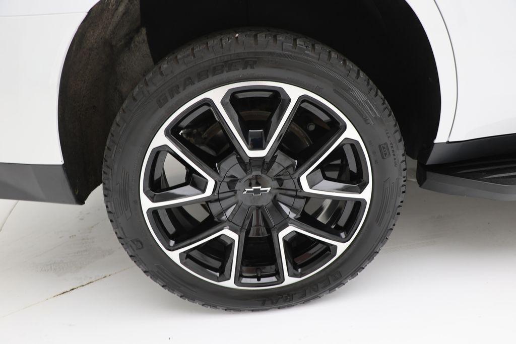 used 2024 Chevrolet Tahoe car, priced at $62,900