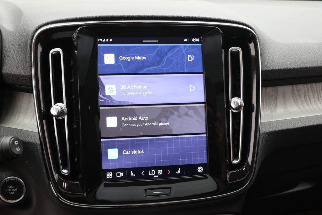 used 2025 Volvo XC40 car, priced at $31,900