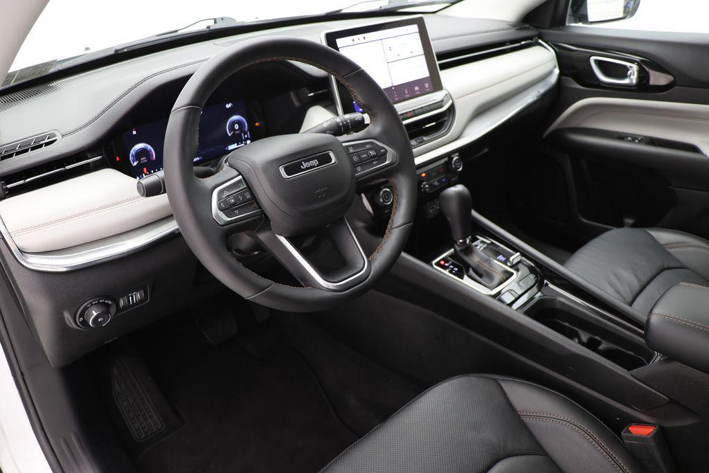 used 2022 Jeep Compass car, priced at $22,400
