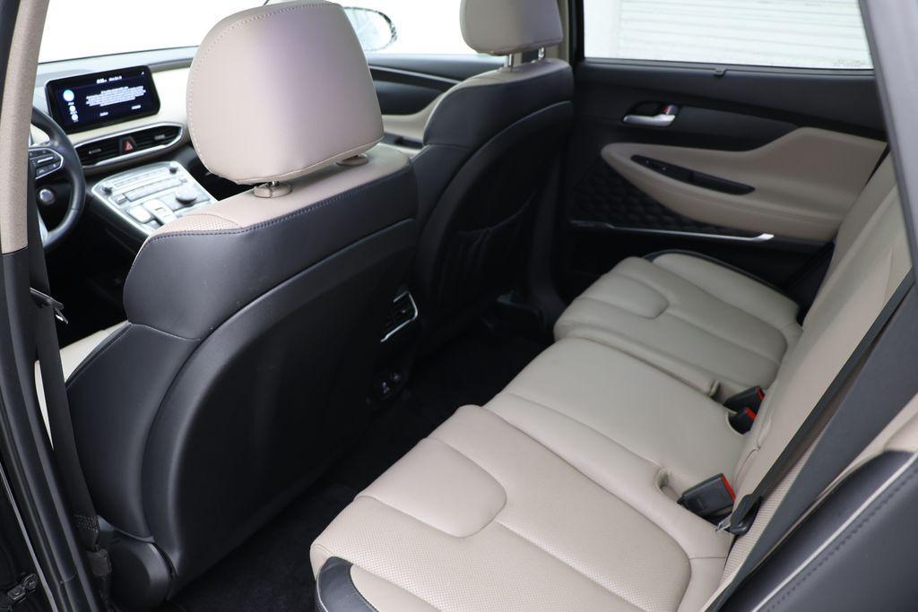 used 2023 Hyundai Santa Fe car, priced at $27,800