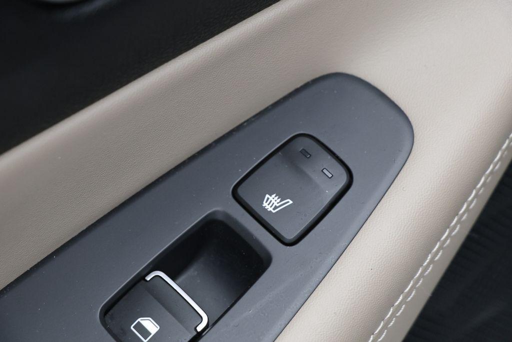 used 2023 Hyundai Santa Fe car, priced at $27,800