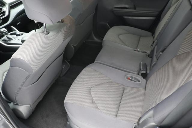 used 2023 Toyota Highlander car, priced at $33,800