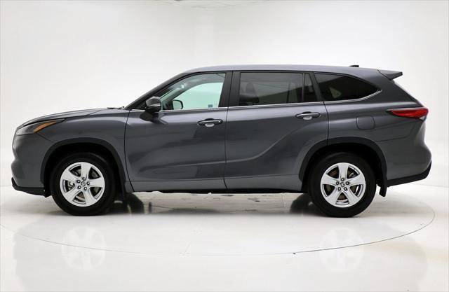 used 2023 Toyota Highlander car, priced at $33,800