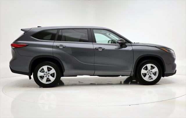 used 2023 Toyota Highlander car, priced at $33,800