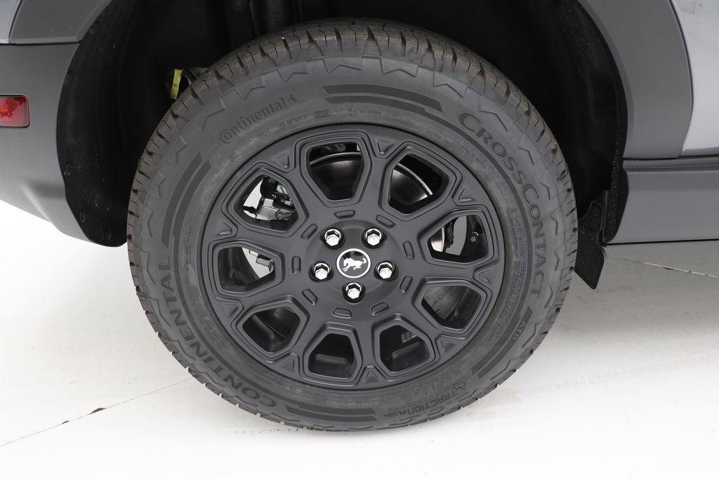 new 2025 Ford Bronco Sport car, priced at $39,141