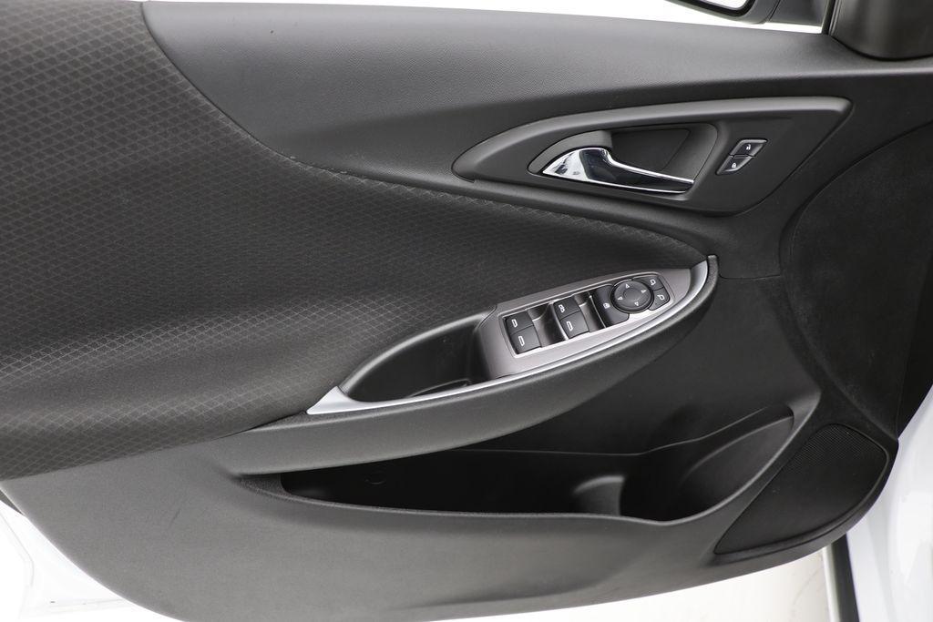 used 2024 Chevrolet Malibu car, priced at $18,900