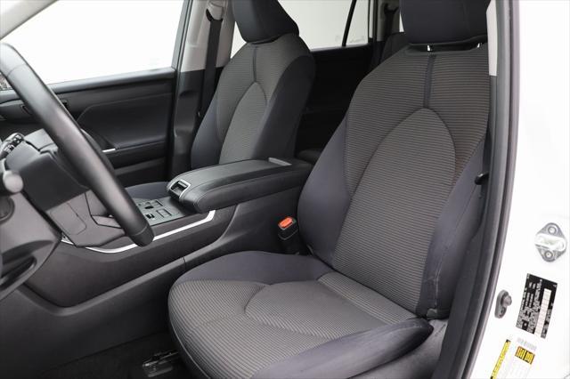 used 2023 Toyota Highlander car, priced at $33,800