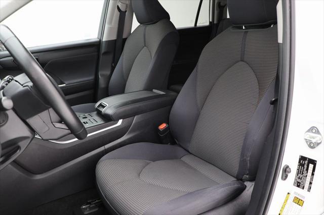 used 2023 Toyota Highlander car, priced at $33,800