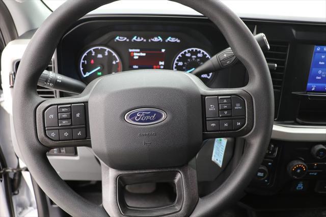 new 2025 Ford F-250 car, priced at $62,994