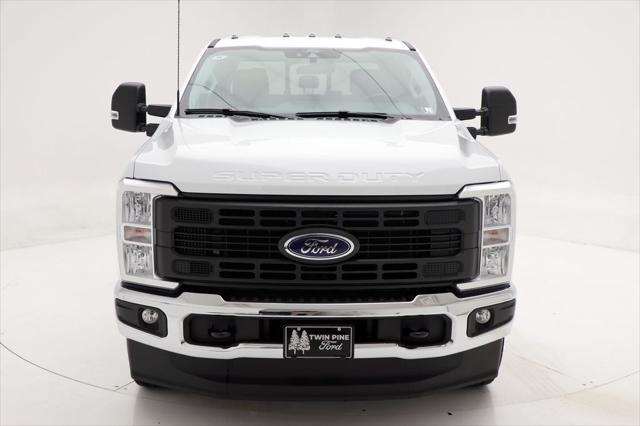 new 2025 Ford F-250 car, priced at $62,994