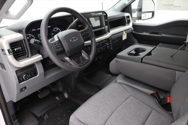 new 2025 Ford F-250 car, priced at $62,994