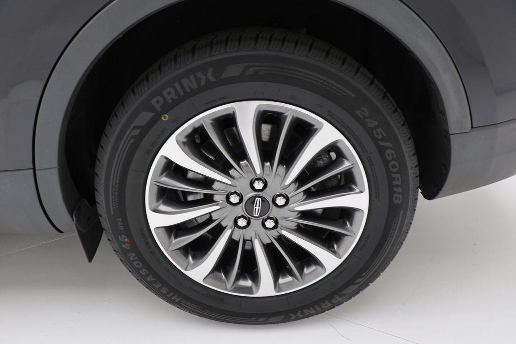 used 2021 Lincoln Nautilus car, priced at $25,800