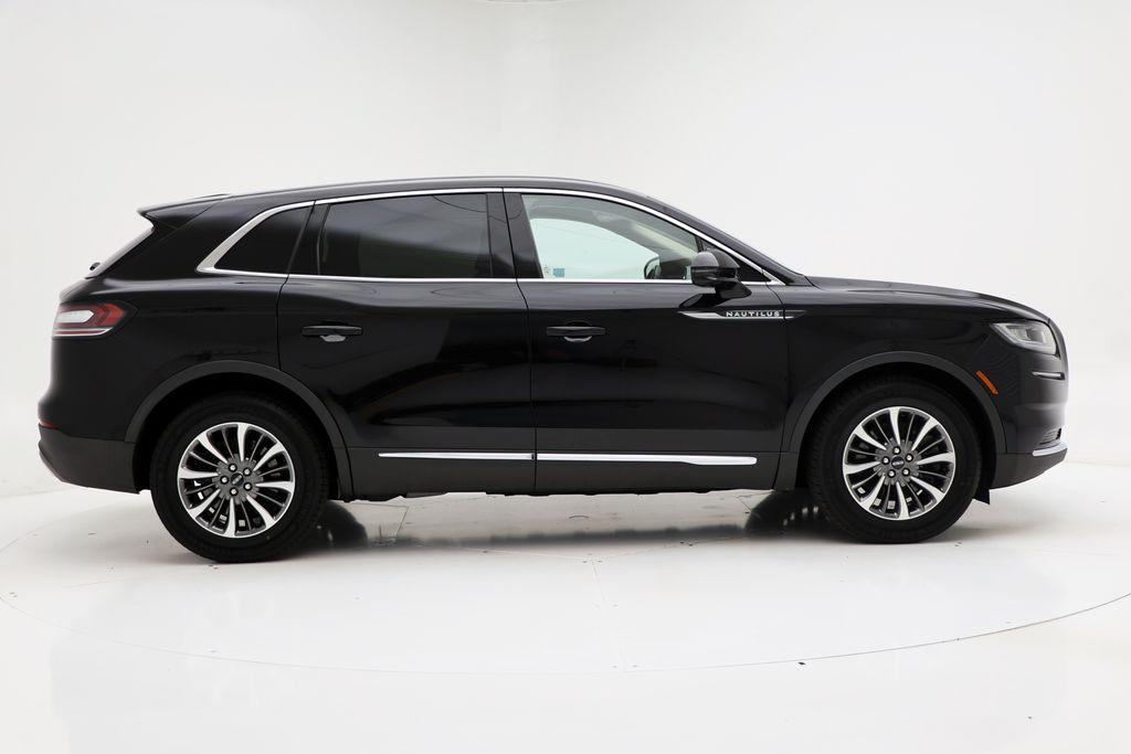 used 2021 Lincoln Nautilus car, priced at $25,800