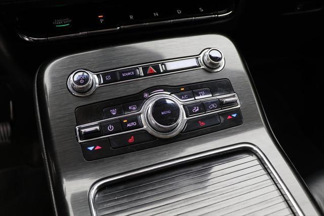 used 2021 Lincoln Nautilus car, priced at $26,900