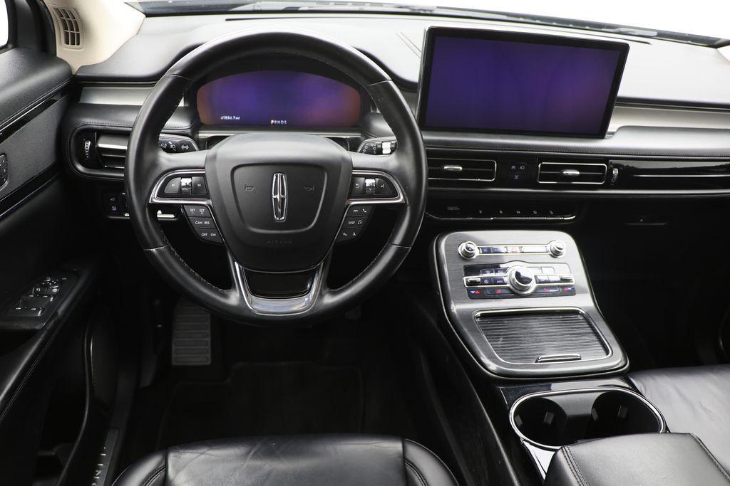 used 2021 Lincoln Nautilus car, priced at $25,800