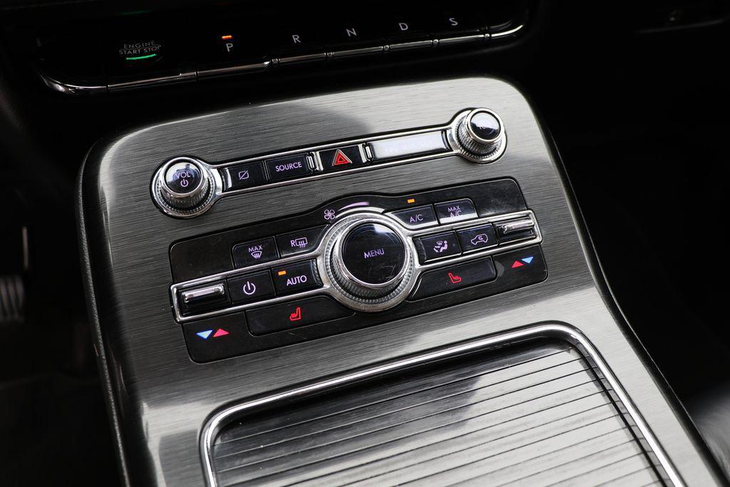 used 2021 Lincoln Nautilus car, priced at $25,800