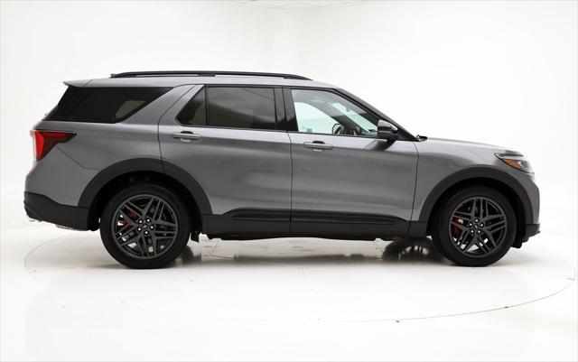 used 2025 Ford Explorer car, priced at $50,900