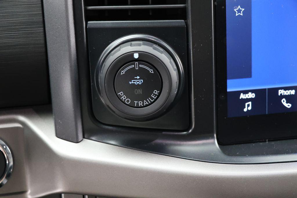new 2025 Ford F-150 car, priced at $51,883