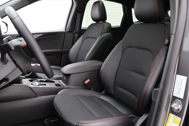 new 2025 Ford Escape car, priced at $33,476