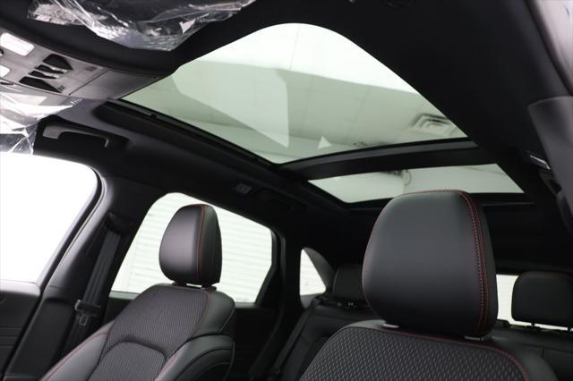 new 2025 Ford Escape car, priced at $33,476