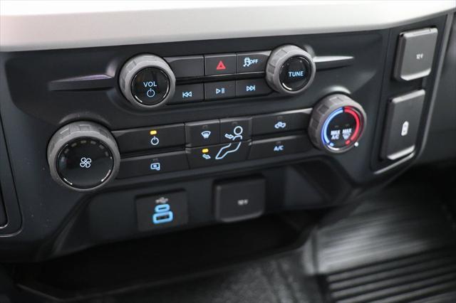 new 2025 Ford F-250 car, priced at $58,653