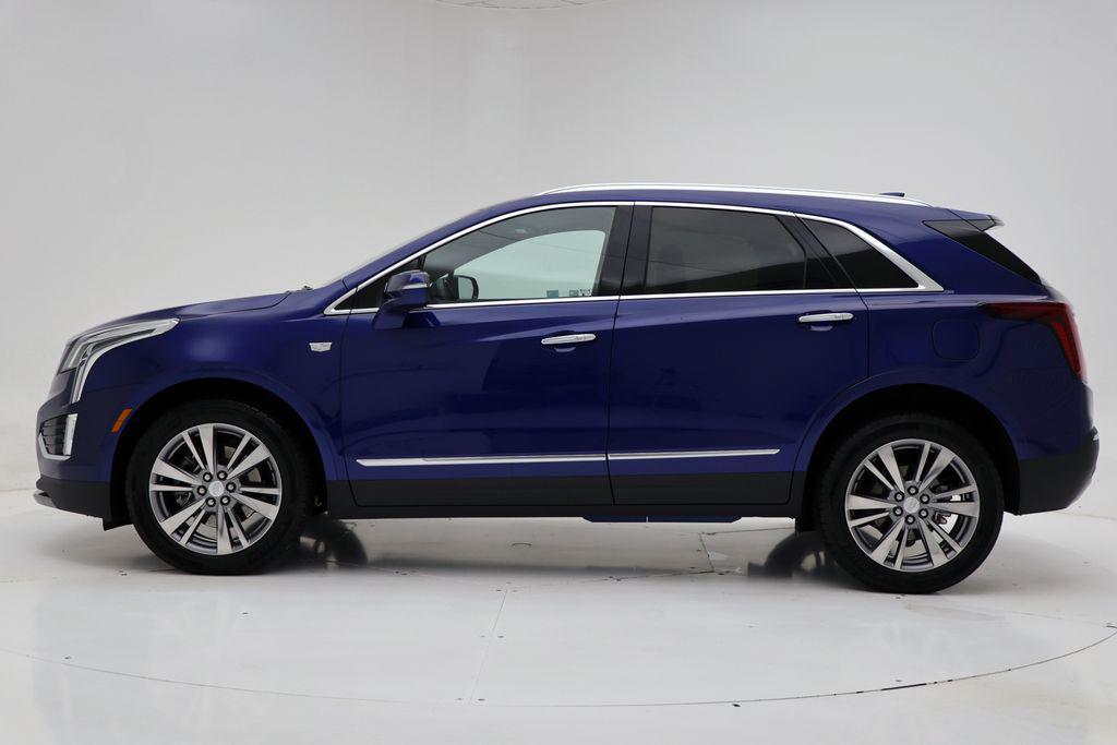 used 2025 Cadillac XT5 car, priced at $41,450