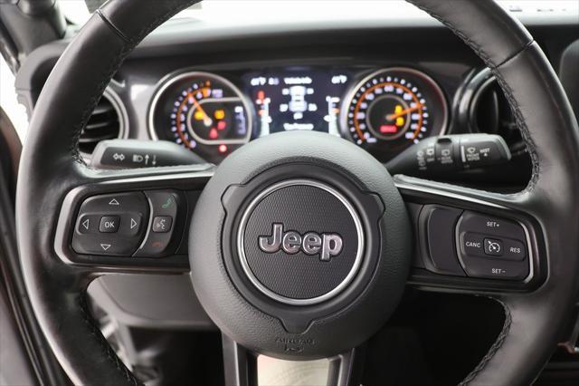 used 2021 Jeep Wrangler Unlimited car, priced at $27,900