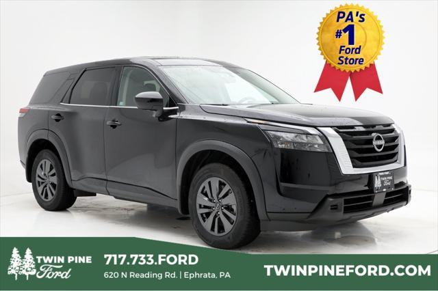 used 2023 Nissan Pathfinder car, priced at $28,400