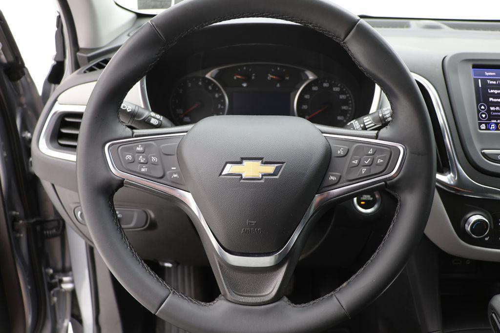 used 2024 Chevrolet Equinox car, priced at $19,900