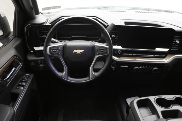 used 2022 Chevrolet Silverado 1500 car, priced at $39,900