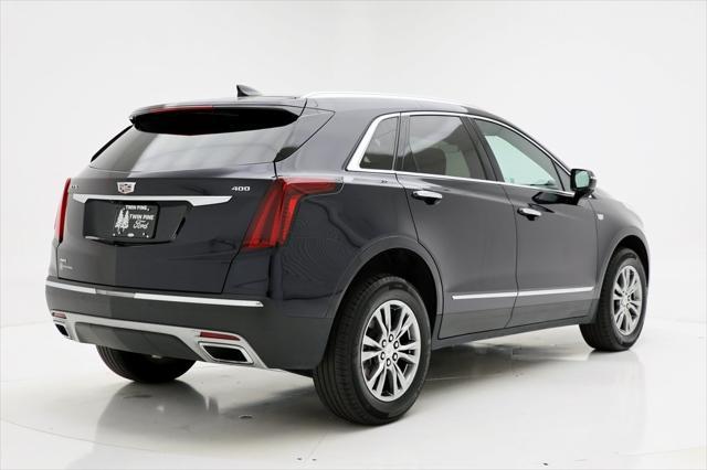 used 2022 Cadillac XT5 car, priced at $31,500