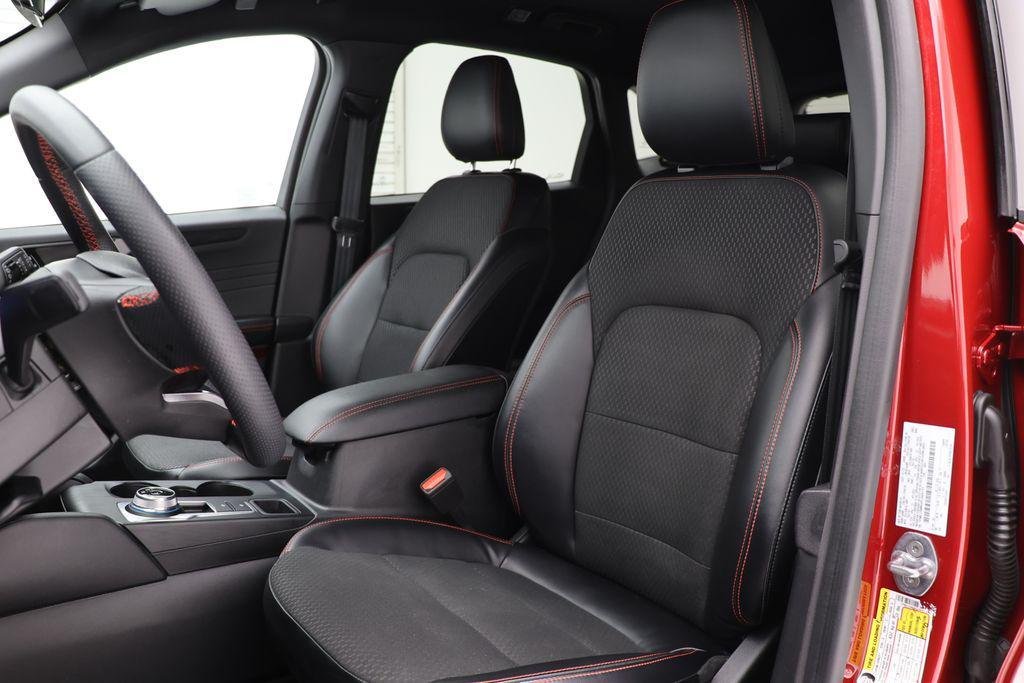 used 2023 Ford Escape car, priced at $24,400