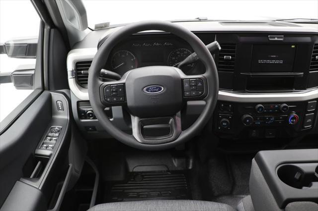 new 2025 Ford F-250 car, priced at $60,720