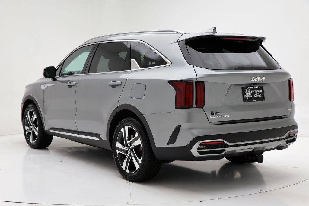 used 2023 Kia Sorento Plug-In Hybrid car, priced at $34,900
