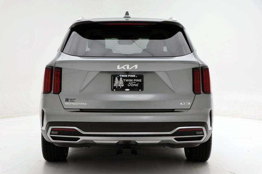 used 2023 Kia Sorento Plug-In Hybrid car, priced at $34,900