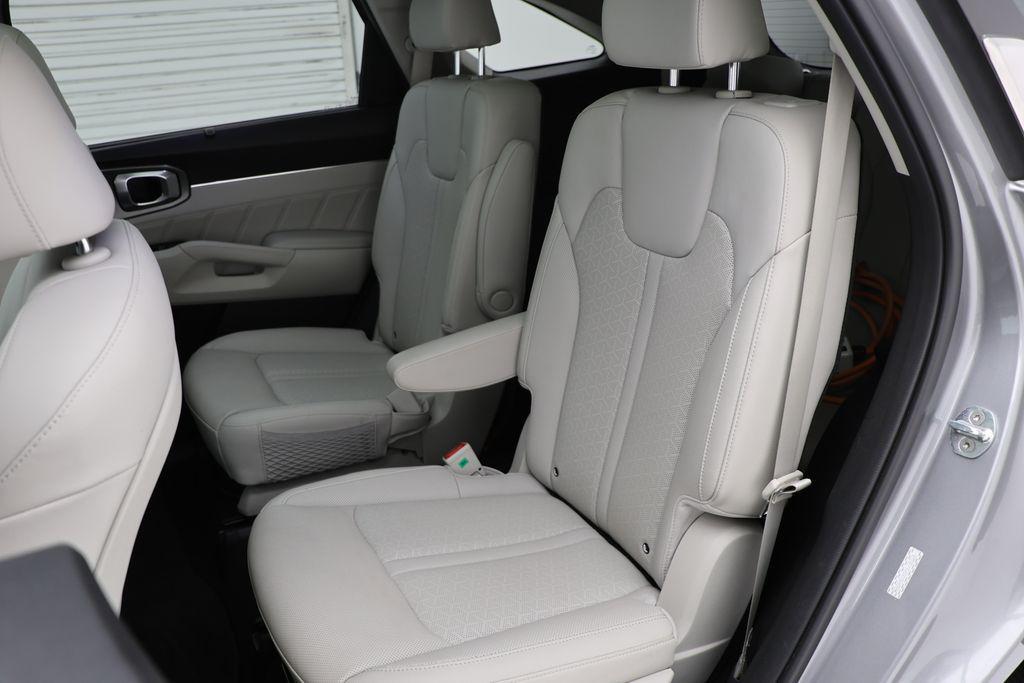 used 2023 Kia Sorento Plug-In Hybrid car, priced at $34,900