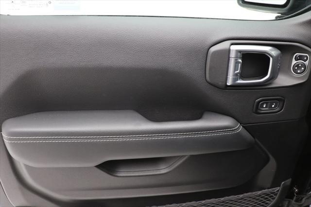 used 2021 Jeep Gladiator car, priced at $33,800